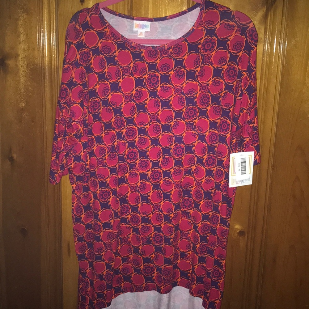 Brand new w/Tags. Lularoe Irma sz XS. Retail $35